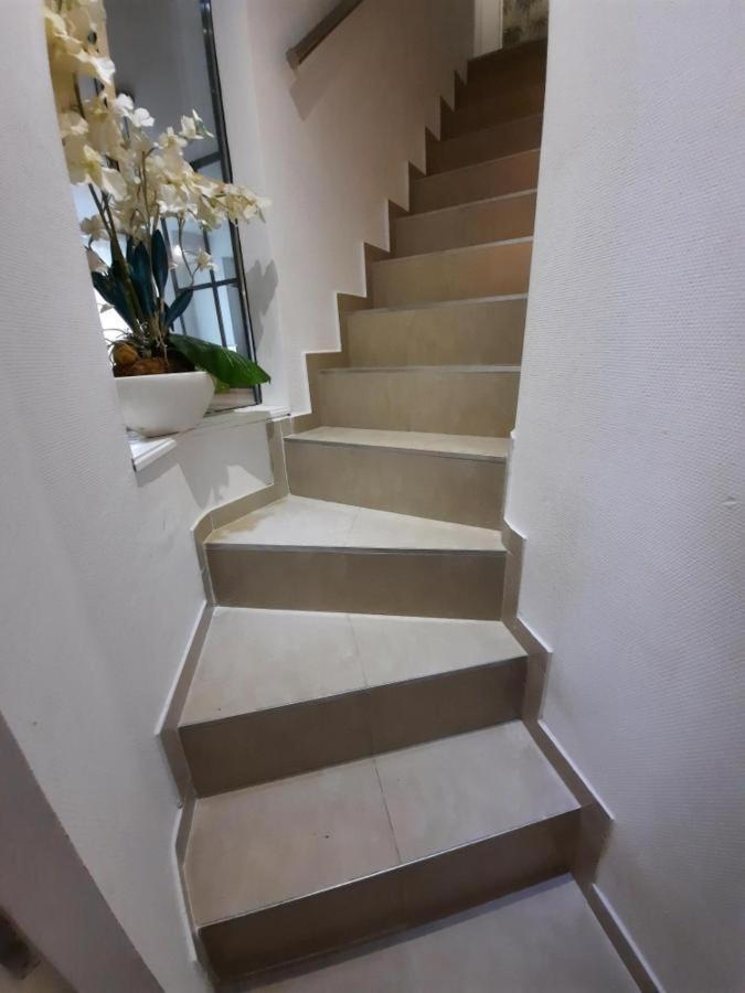 Liege 4420 Rue Jean Jaures 45 Grande Maison Joyeuse Avec Terrasse 30M2 Pour 8 Personnes Maximum Saint-Nicolas  Екстериор снимка