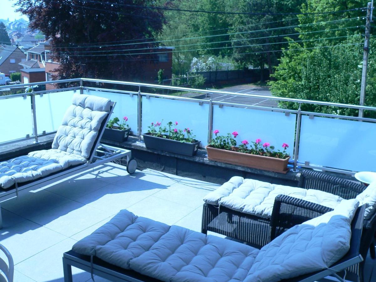 Liege 4420 Rue Jean Jaures 45 Grande Maison Joyeuse Avec Terrasse 30M2 Pour 8 Personnes Maximum Saint-Nicolas  Екстериор снимка